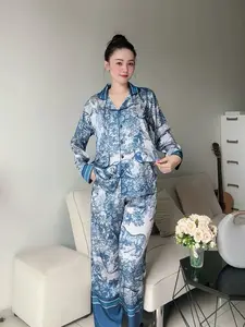 Mulberry Silk Sweetheart Pajama Set - Button Down Long Pants & Top for Women's Cozy Evening Wear