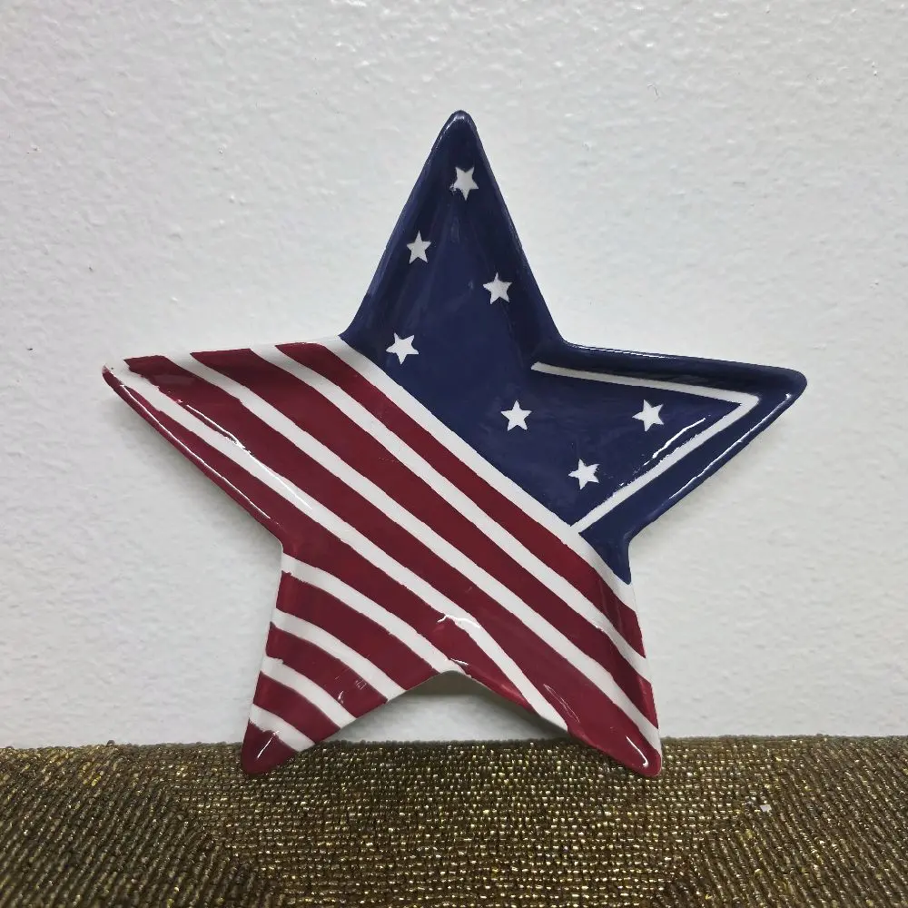 American Flag Star-Shaped Decorative Plate (Decor-Only Kitchen Tableware), Plates