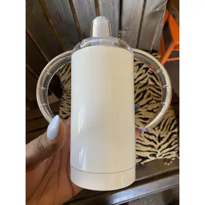 Custom sippy cups with 2 lids (transitional lid)