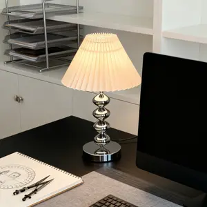 Simple Desk Lamp Reading Light, Multi-Purpose USB Plug-In Warm Light, Bedside Lamp for Nordic Guesthouse Restaurant Camping Atmosphere, USB Powered Lamp