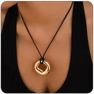 Graduation Gift Chunky Irregular Circle Pendant Leather Necklace Boho Gold Hoop Long Wrap Rope Neck Tie Punk Summer Party Collar Statement Neck Accessories for Women