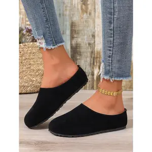 Women’s thick-soled retro closed-back half mules, casual lightweight slip-on shoes for spring and fall, versatile no-back design for comfortable all-day wear, slip-on mules