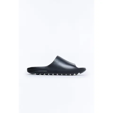 Day To Day Slip On Slides - Black