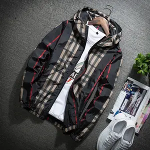 Men's Lightweight Hooded Jacket Zip-Up Windproof Coat with Adjustable Drawstring & Contrasting Stripes Khaki Plaid Design for Fall Wear
