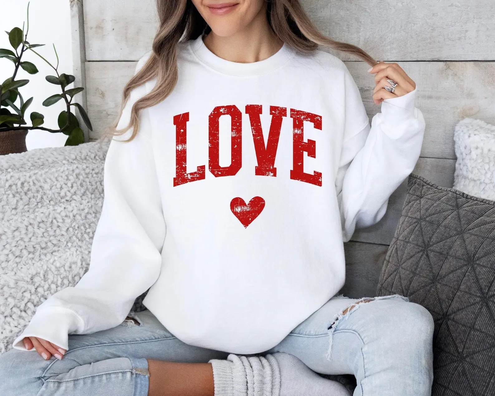 Valentines Love Sweatshirt: Retro Heart Graphic, Couples Gift
