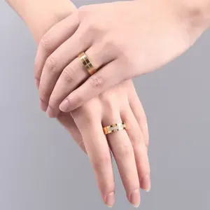 FF08 Simple Couple Rings Gold Rings