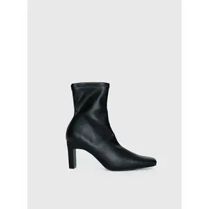 Therapy Bette Boot Black