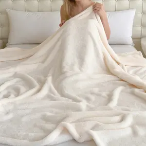 Blanket Full Size Soft Skin-Friendly, Warm Comfortable, All-Season Use, Sofa Bed Nap Blanket, Shawl Blanket, Air Conditioning Blanket, Soft Fluffy Blanket