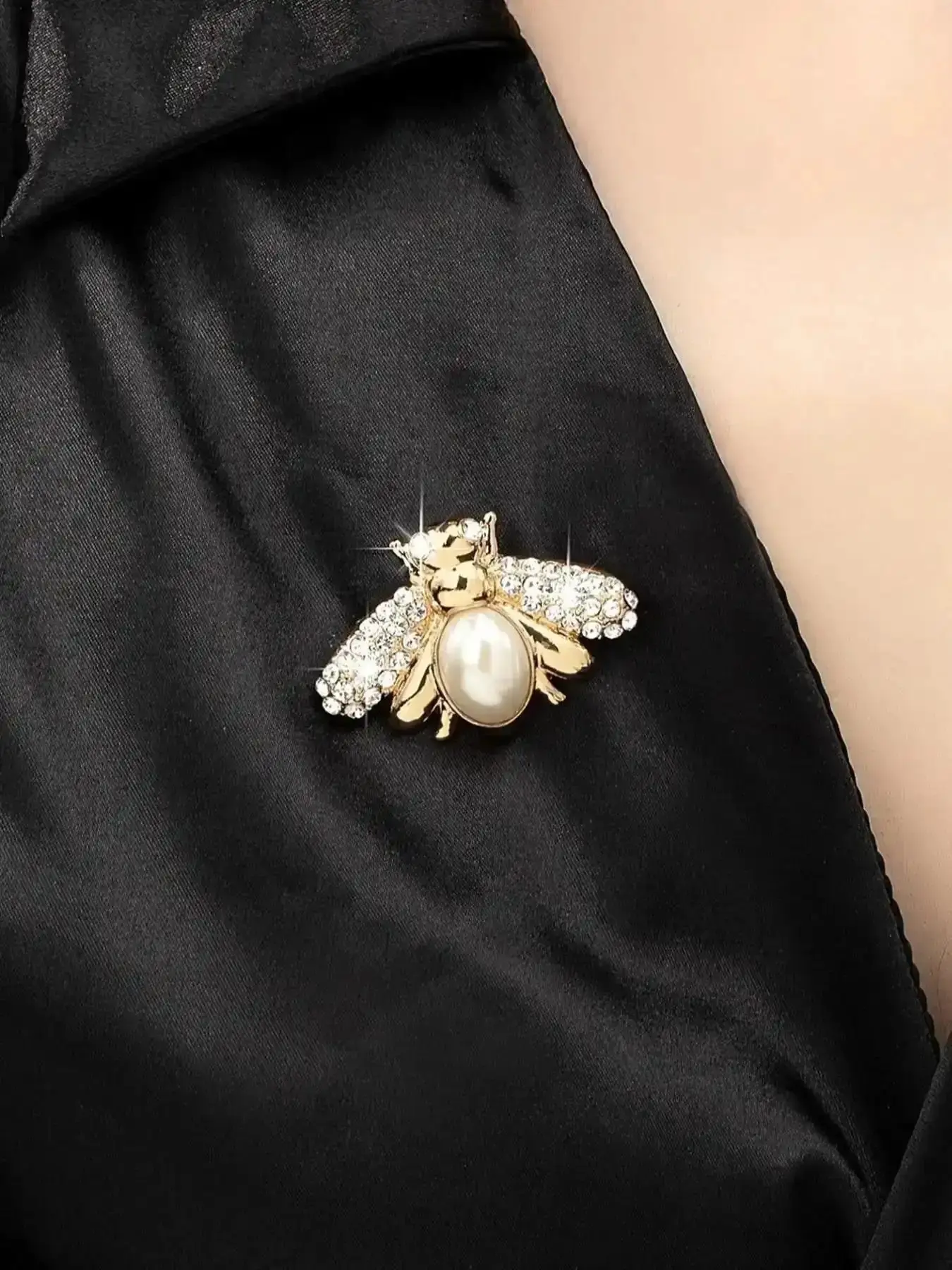 2026 Rhinestone Decorated Bee Design Brooch, Clip, Jewellery, Fashionable Clothes Accessories for Ladies & Girls for Daily Clothing Decor, Trendy All-match & Exquisite Brooch for Birthday Gift