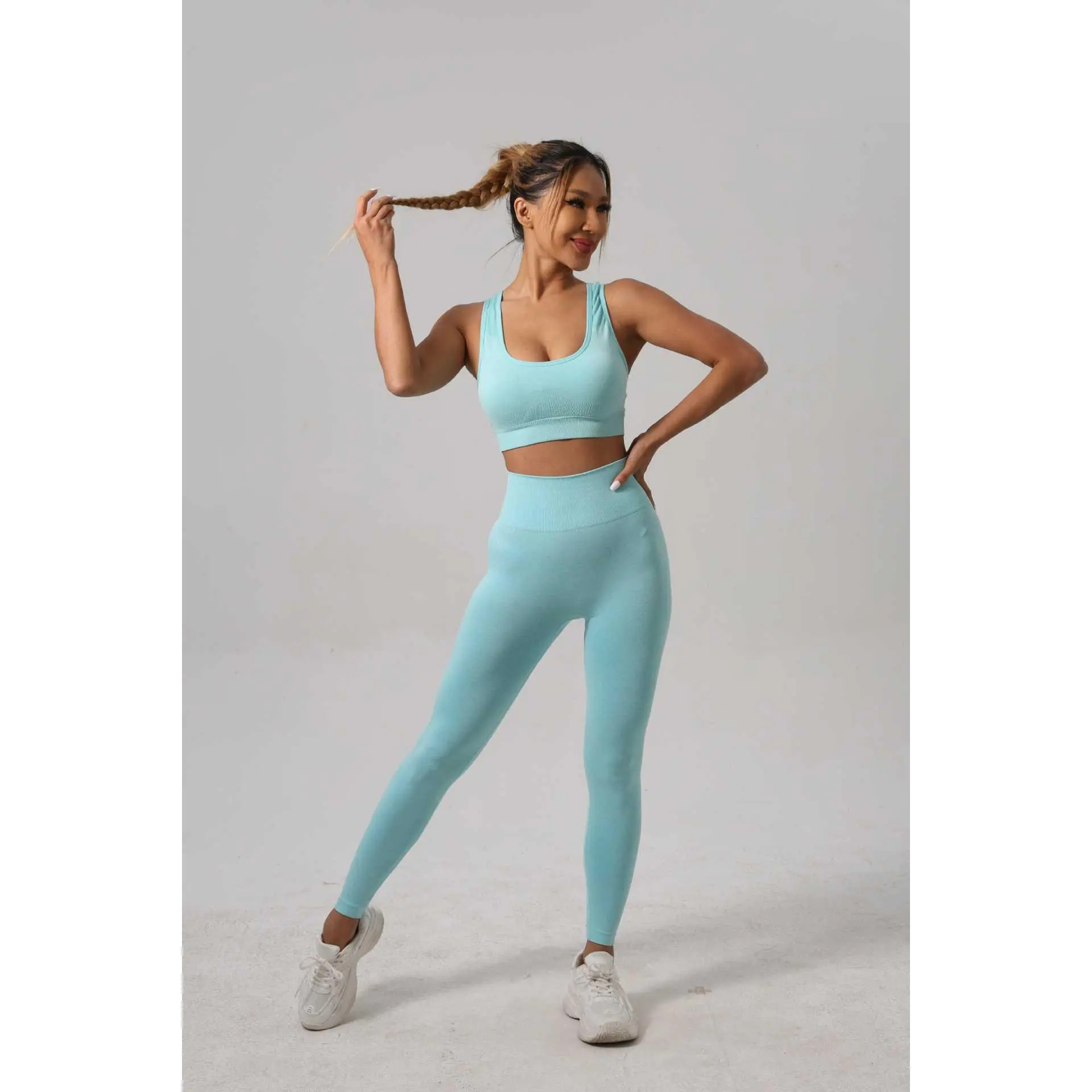 Green long set [bra + long pants]