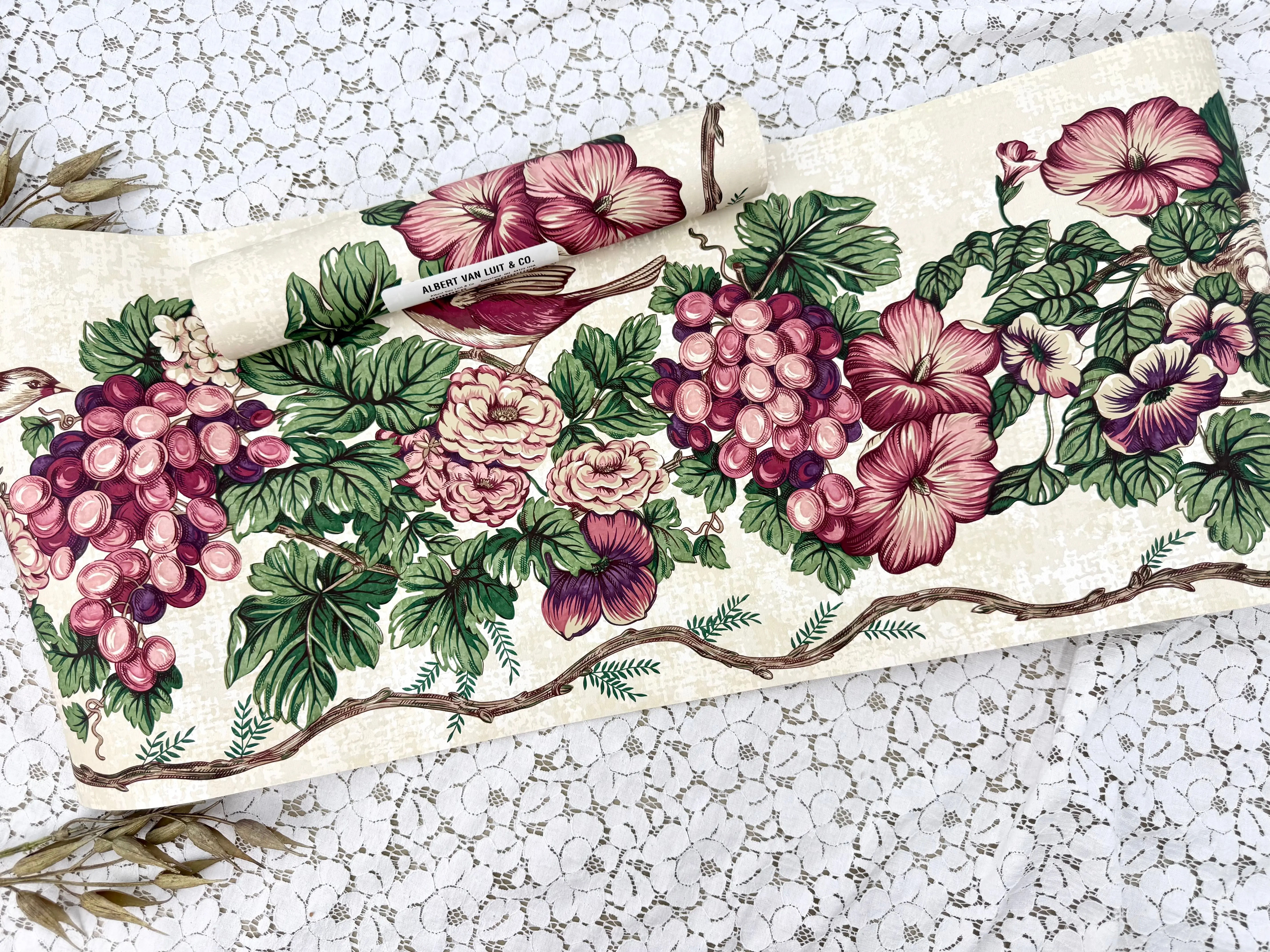 Vintage Wallpaper Border Rolls