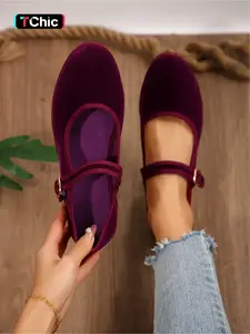 A Pair of Large Size Women's New Fashion Round Toe Buckle Flat Comfortable Daily Vacation Lightweight Single Shoes Flat Shoes Ballerina Flats Ballet Flats