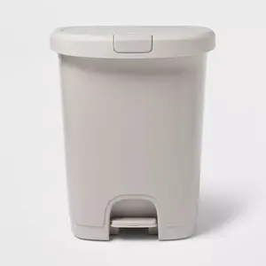 7gal Step Trash Can with Locking Lid Gray