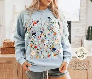 Vintage Pressed Flowers Shirt Comfort Colors Boho Cottagecore Crewneck Garden Botanical Floral Pullover Fairycore Wildflowers Sweater