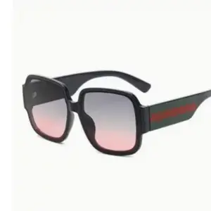 Female Fashion Sunglasses, Summer-Ready Eyewear Accessories