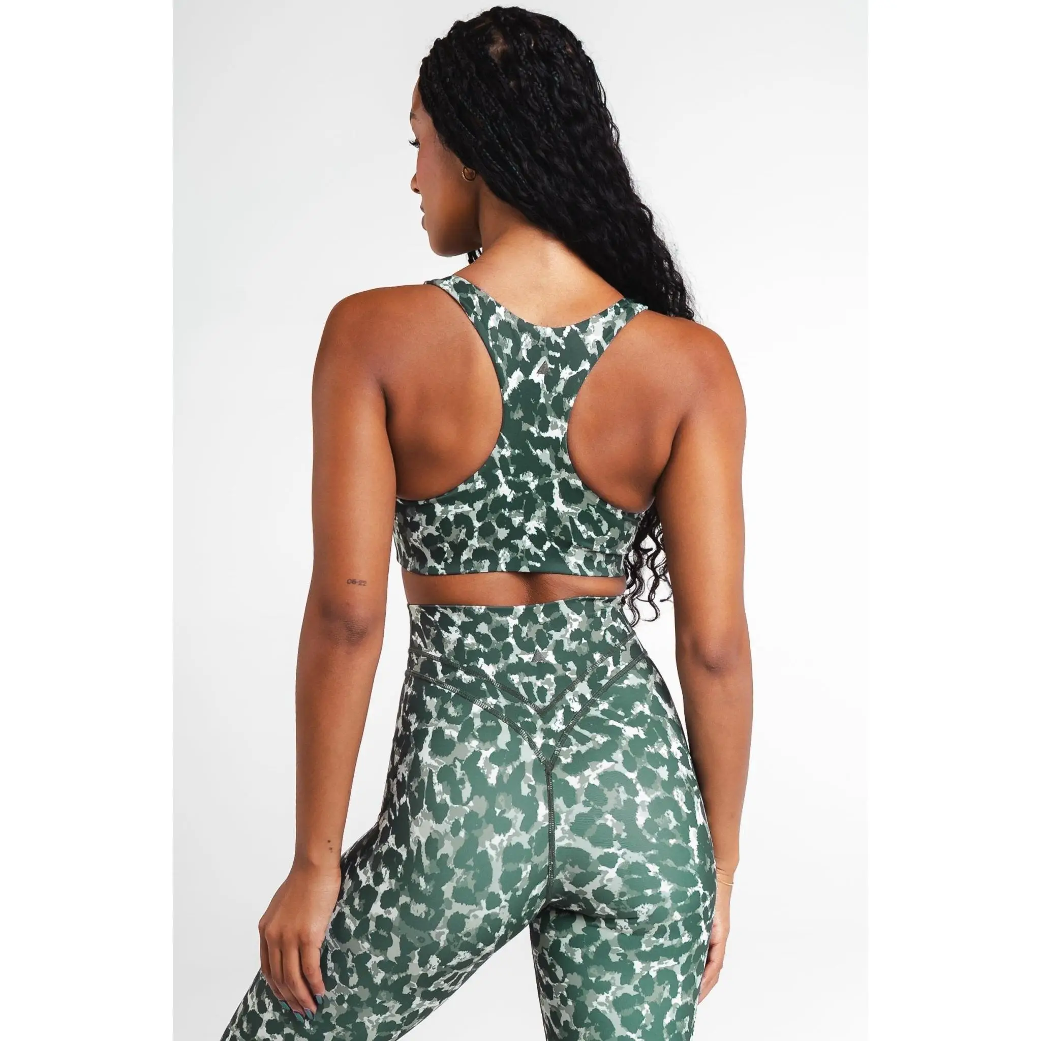 Vitality Pulse® Core Bra+ - Olive Feline