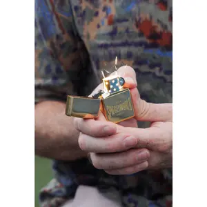 Spiegelworld High Fidelity Engraved Brass Zippo