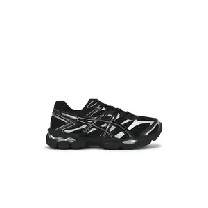 Asics Gel-Cumulus 16 Sneaker in Black