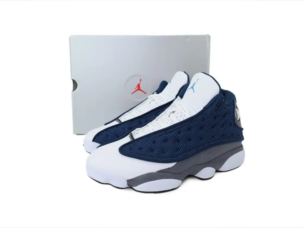 White Navy Mesh Spliced High‑Top Basketball Shoes, Retro Layered Color Matching Unisex Breathable Cushioning Practical Casual Sneakers