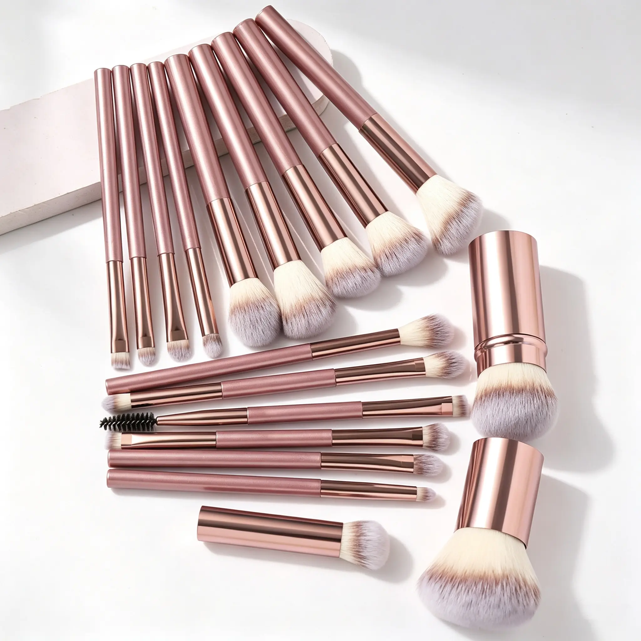 Professional Makeup Brushes Set, Soft Synthetic Bristles Cosmetic Brushes, Retractable Large Powder Brushes, Multipurpose Brushes for Foundation, Blush, Eyeshadow, Contour and Highlight, Complete Beauty Brush Kit for Daily Makeup Application