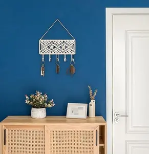 Key Holder for Wall Decorative Small Macrame Key Holder Boho Home Decor 5 Hooks Display Key Hanger for Entryway, Hallway, Bedroom, Living Room