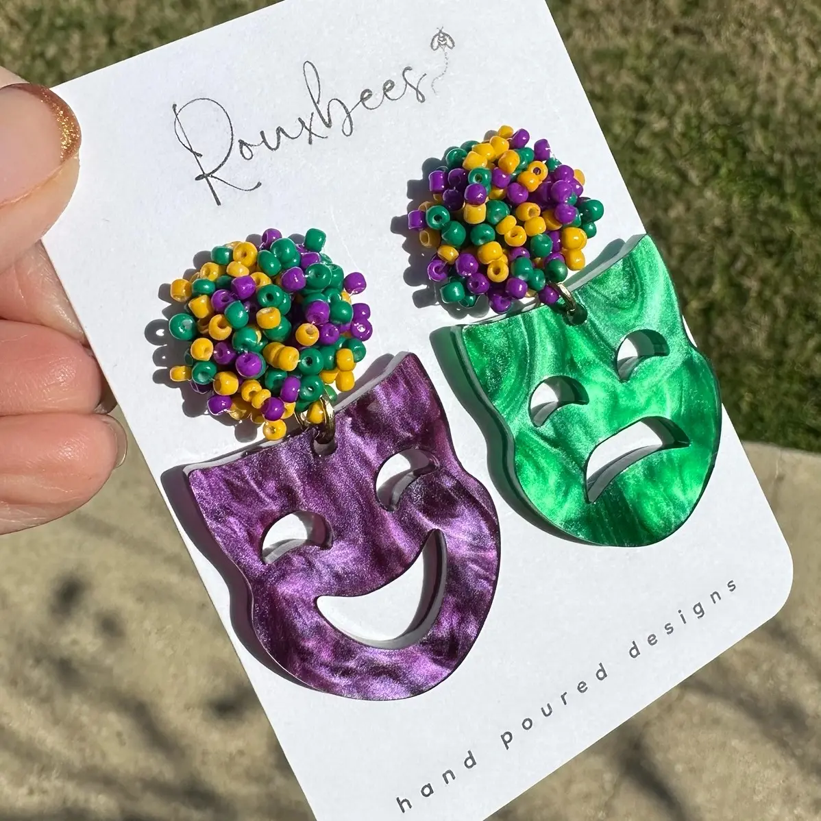 MARDI GRAS Mask Glitter Acrylic Seed Bead Earrings - Studs with Glitter Finish, Elegant Design for Everyday Wear