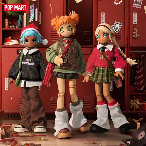 POP MART Peach Riot Winter Break OOTD Series 1/8 Action Figure