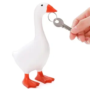 Magnetic Goose Key Holder, Resin Cute Home Decor Statue for Office Desk & Bedroom, Aesthetic Funny Tool Holder, Housewarming Gift for Women & Men