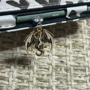 Dragon and Phoenix Kindle , IPad , Table or Phone Charms . Fits all C plugs