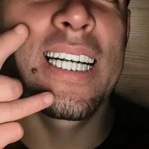 2pcs/ SET Unisex Hip Hop Dazzling Cubic Synthetic Zirconia Teeth Grills 20 Teeth Top Plus Bottom Grills Dental Mouth Punk Tooth Caps Cosplayer Accessory Rapper Jewelry Oral