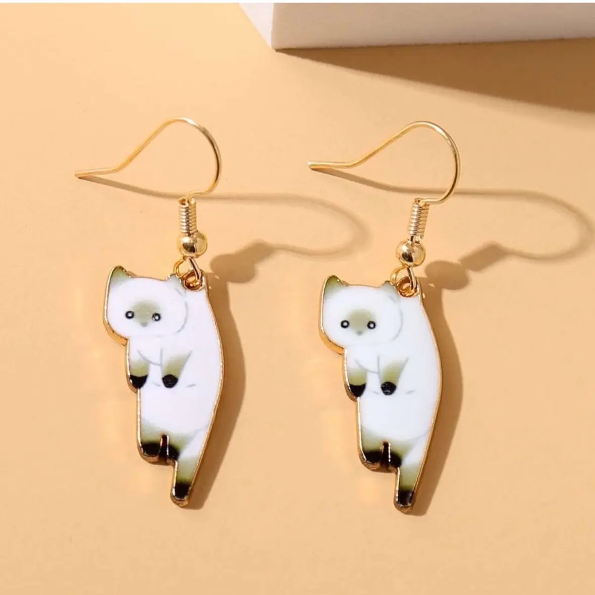 Cute Siamese cat dangling earrings