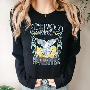 Retro Fleetwood Mac sweatshirt Vintage Dreams rock band shirt aesthetic music festival clothing gift