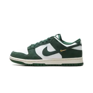 Dunk Low WMNS "Mini Swoosh - Gorge Green" IB4417 100