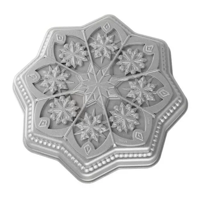 Nordic Ware Sweet Snowflakes Shortbread Pan
