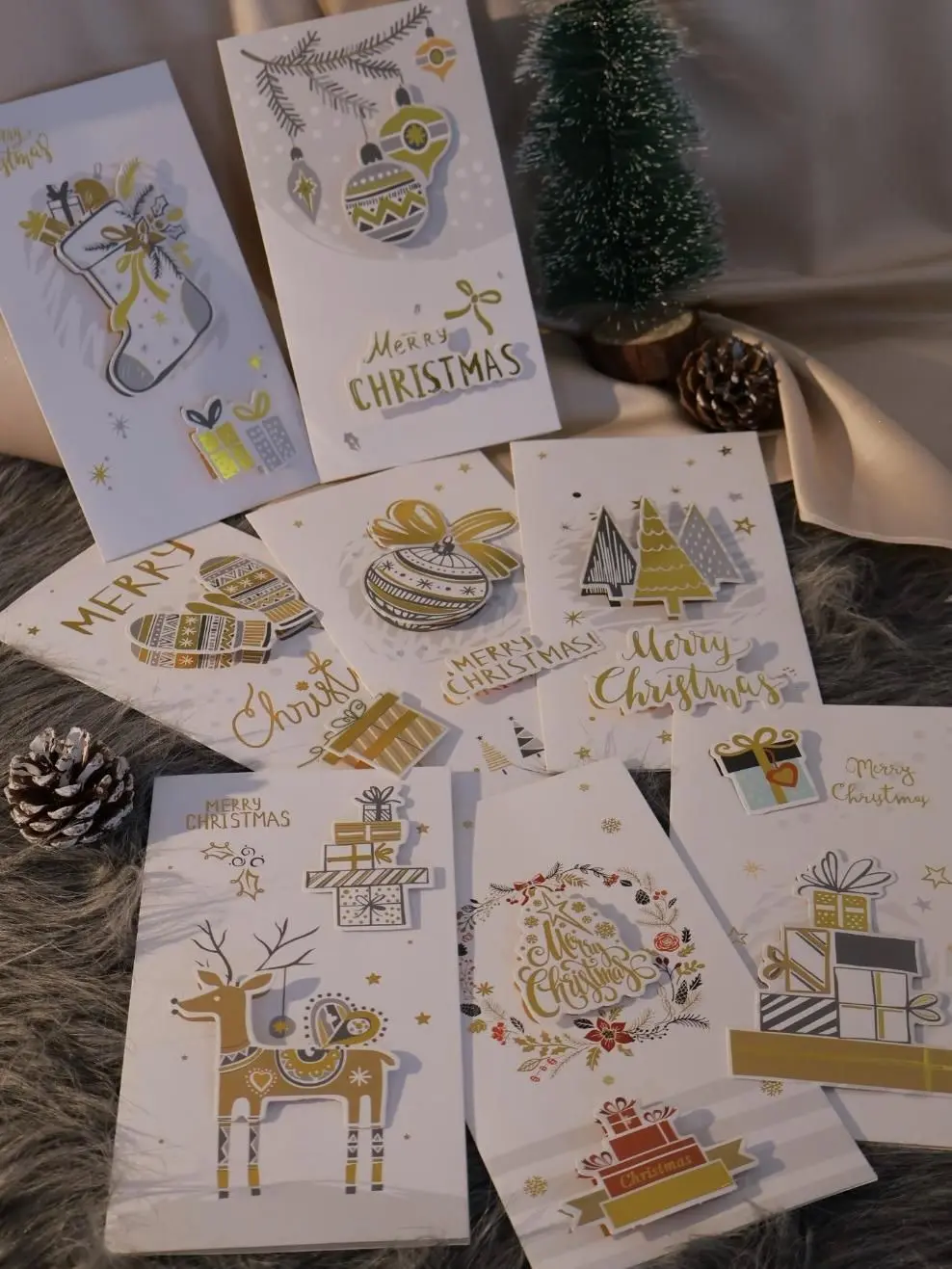 8 Beautiful 3D Christmas Cards – Handcrafted Look, Textured & Elegant Designs