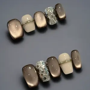 [Luxe Brown Cat-Eye]Diamonds Sparkle Gold-Plated Double-Layer Embossed Gradient Advanced Handmade Press on Nails Nail Art Sassy Stunning Elegant Luxurious Iridescent Glitter Butterfly fake nails nail stickers nail charms