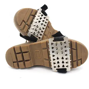 Mountaineering Anti Skid Crampons, 1 Pair Anti Slip Ice Claws Shoes Cover, Safety for Snow Shoe Boot Ski Fishing Climbing, Ice Crampons for Each Kind Of Boots, Shoe Cleats