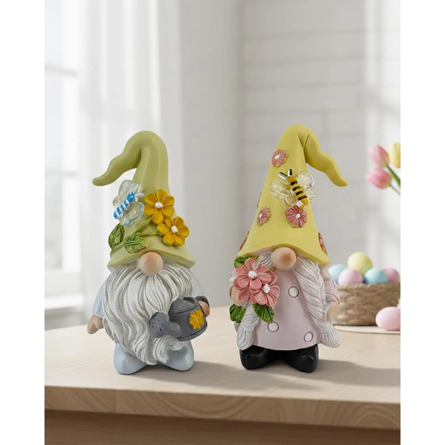 2PCS Spring Gnome Figurines Decor, Garden Resin Gnome Statues, Cute Outdoor Yard Lawn Patio Ornaments, Farmhouse Home Kitchen Table Decorations (Watering Can and Flower)