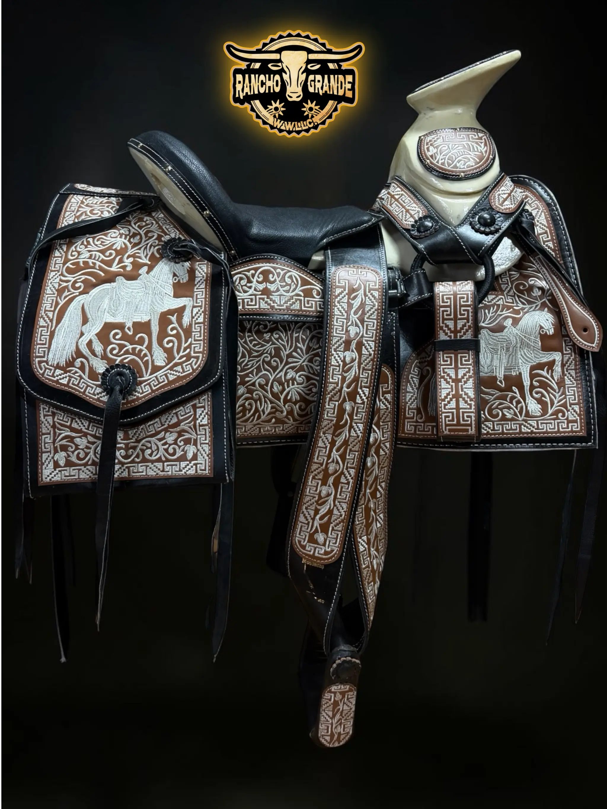 15.5" Silla de Caballo / Saddle Horse / Saddle / Montura de Caballo