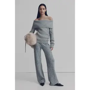 H&M Off-the-shoulder jumper