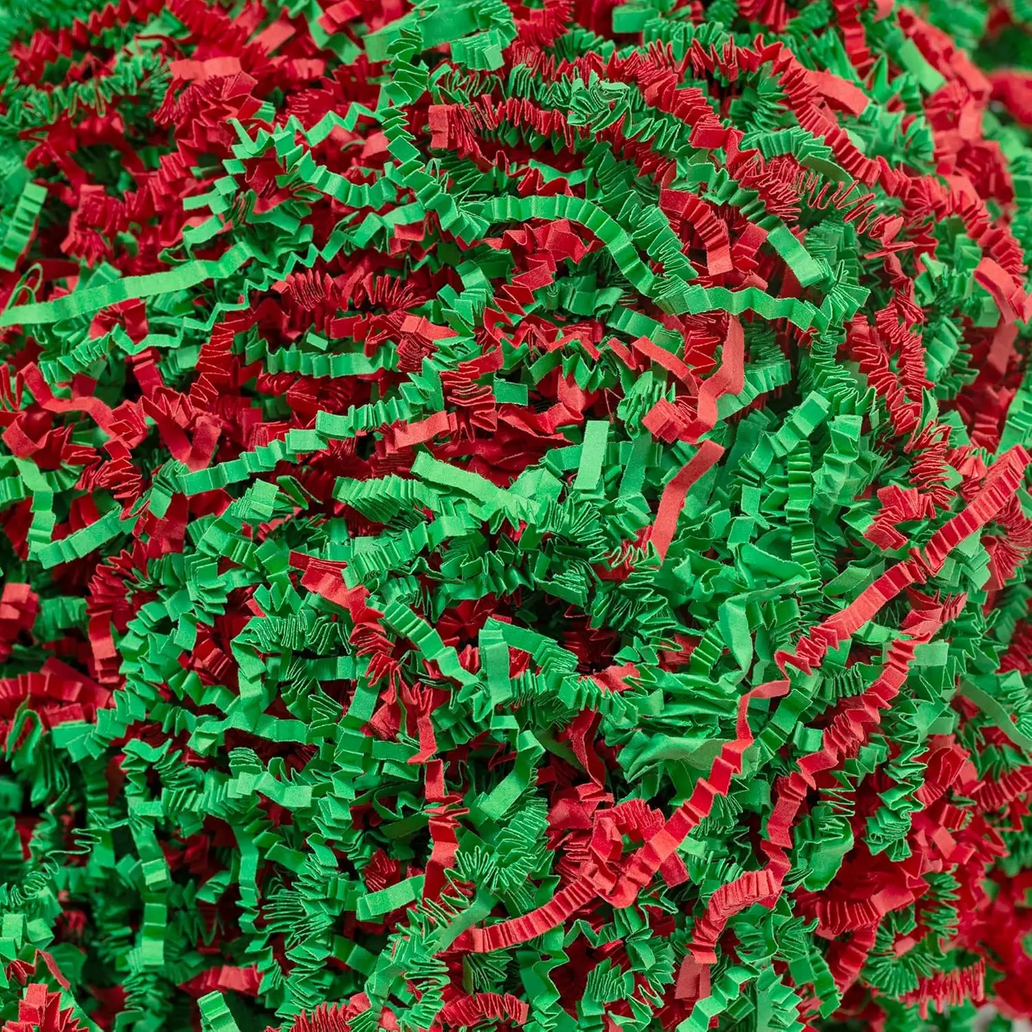 1 LB Crinkle Cut Paper Shred Green & Red Crinkle Shredded Paper for  Baskets -  Box Bag Filler - Confetti Stuffing for Birthday, Holiday Present Packaging Wrapping