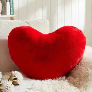 1pc Pink Heart Shaped Ultra Soft Plush Throw Pillow, Cozy Pastel Aesthetic Faux Fur Cushion, Fluffy 3D Love Heart Decorative Pillow for Bedroom, Living Room, Dorm, Office & Lounge, Perfect Gift for Home Decor Enthusiasts, Valentine’s Day or Special Occasi