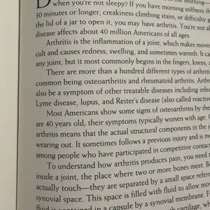 Used Good Like New Hard Cover Book - The Herbal Drugstore: Best Natural Alternatives to Over-the-Counter and Prescription Medicines by Linda B. White, English, Herbs & Health Book for Humanities & Social Sciences, Parenting & Family