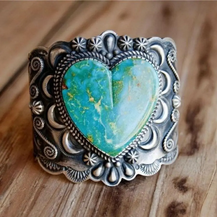 Vintage Bohemian Silvery-Plated Ring - Vintage, Alternative Artistic, Chunky Heart-Shaped Synthetic Turquoise Colored Gemstone, Decorative Engraving Irregular Patterns, Elegant Wedding Party Accessory, Vintage Rings, Alternative Artistic Rings