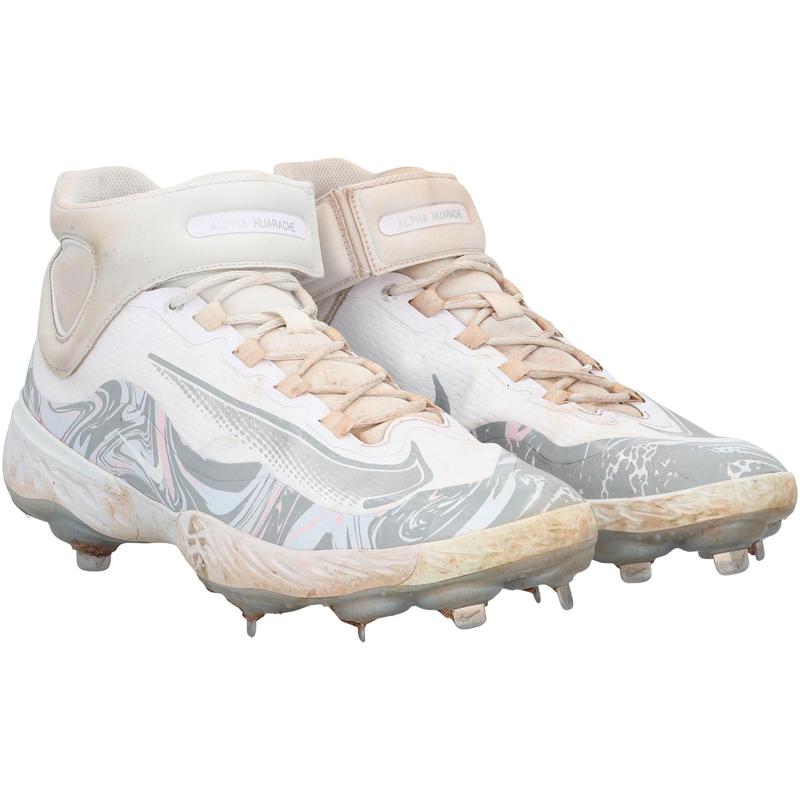 Pete Alonso New York Mets Game-Used White and Gray Nike Cleats from the 2025 MLB Season - NR81043699-700 - Fanatics Authentic Certified