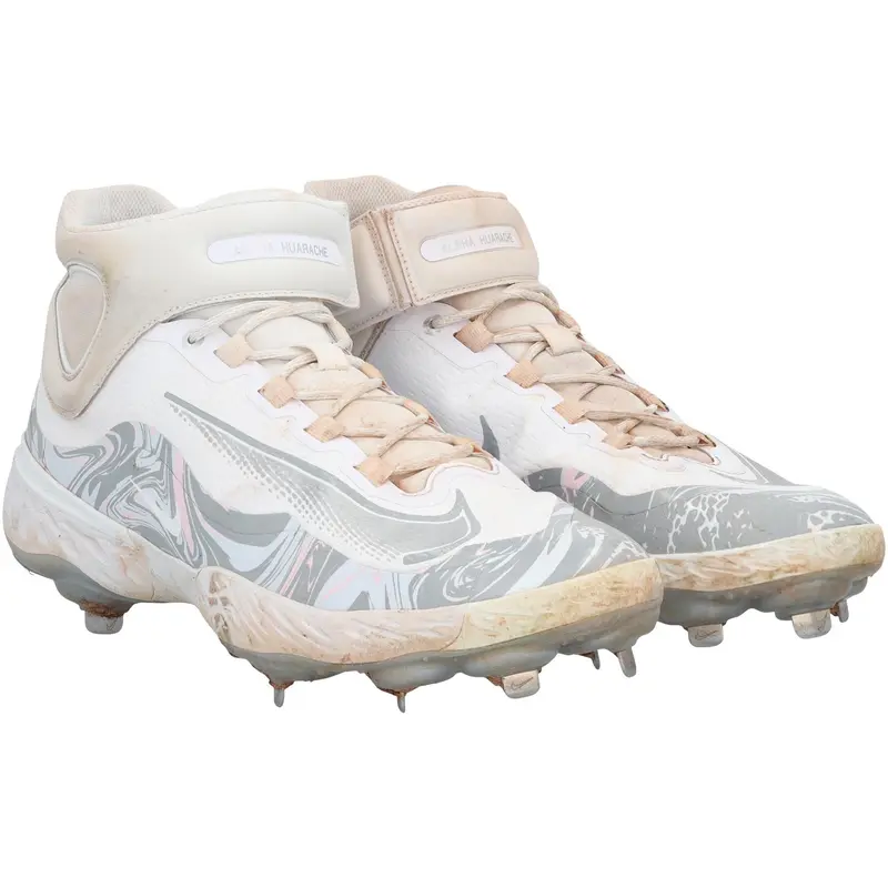 Pete Alonso New York Mets Game-Used White and Gray Nike Cleats from the 2025 MLB Season - NR81043699-700 - Fanatics Authentic Certified
