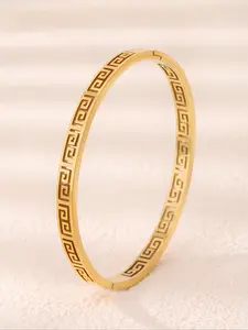 Retro Fashion Stainless Steel 4mm Great Wall Pattern Bracelet, Unisex Design for Everyday Wear & Holiday Gifts, Ideal Jewelry Gift Stackable Bracelets