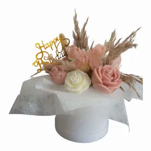 Birthday bouquet candle