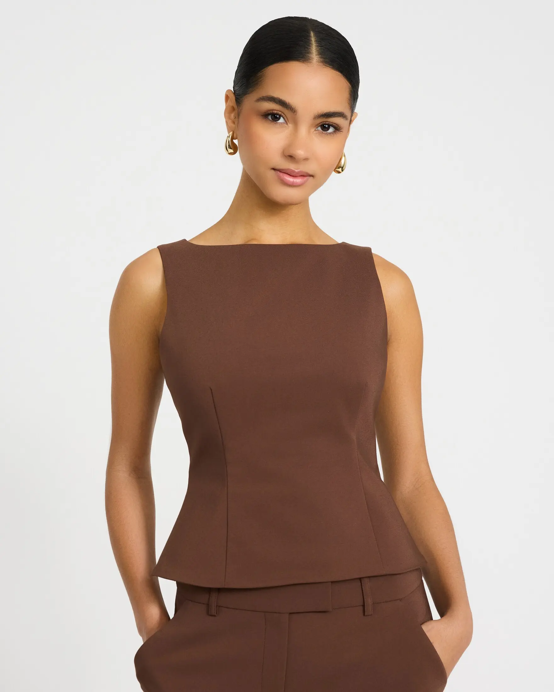 Express Women's Fitted Peplum Tank Top in Stretch Cotton Blend | Elegant Sleeveless Style with Boat Neck for Office Wear, Chic, Business, Polyester, Zipper, Cocktail