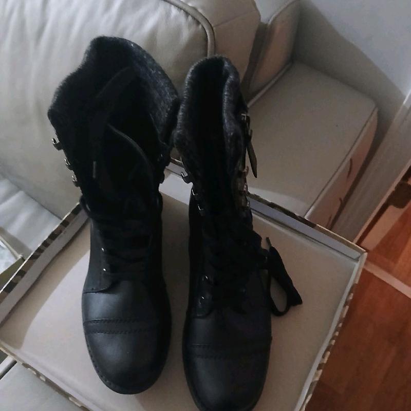 Taya Black Leather Combat Boots with Zipper and Laces for Men and Women